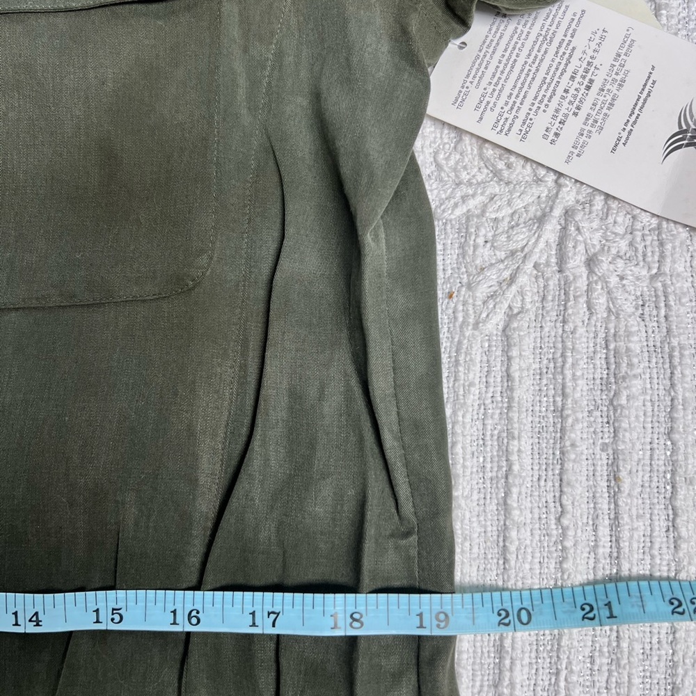 Lord & Taylor Dark Green Casual Button Down Shirt - Picture 9 of 10